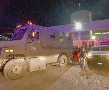 Exfuncionarios de Silvano Aureoles trasladados a reclusorio oriente