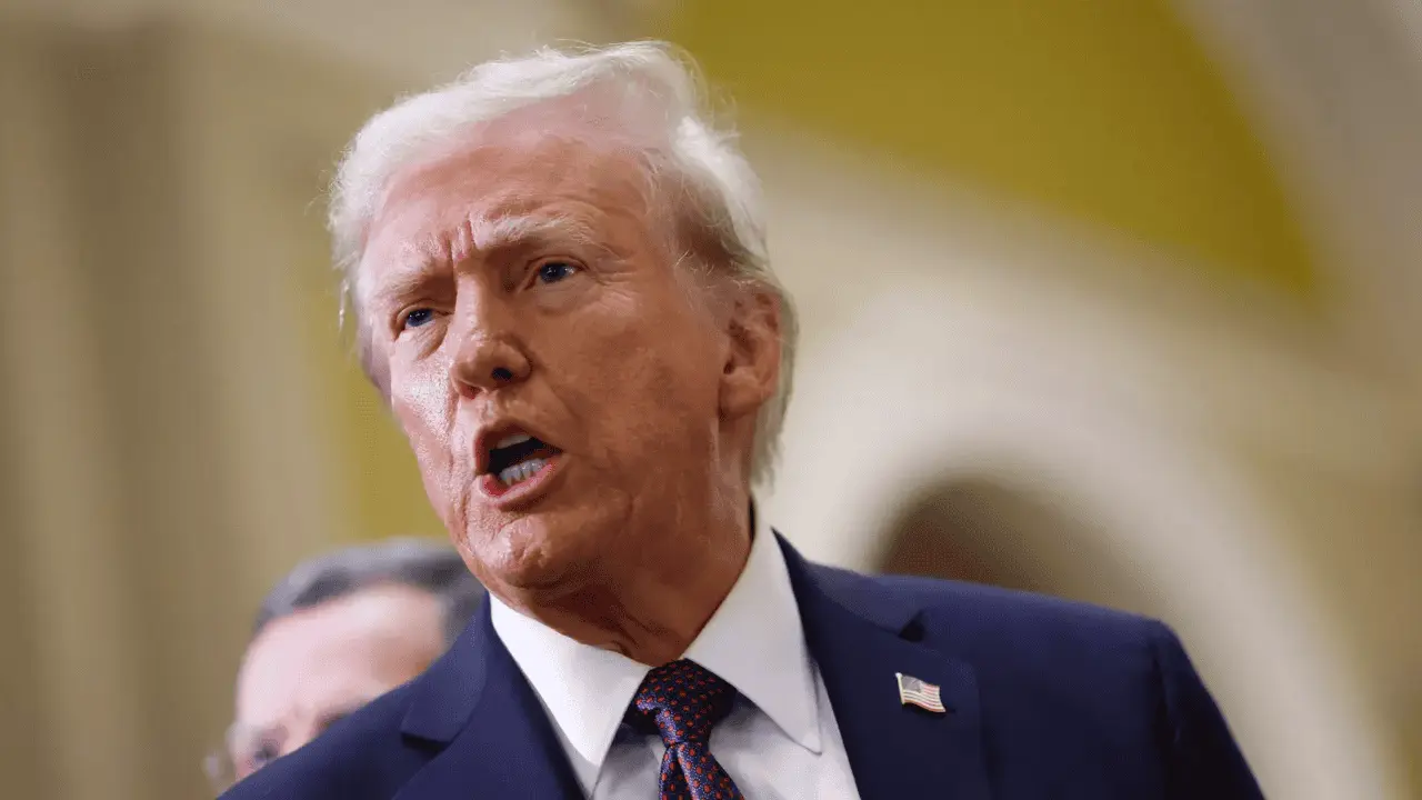 Trump impone arancel de 35% a productos de Canadá desde el 1 de agosto