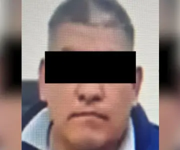 Maestro de secundaria es sentenciado a 54 años de cárcel por abuso de alumnas