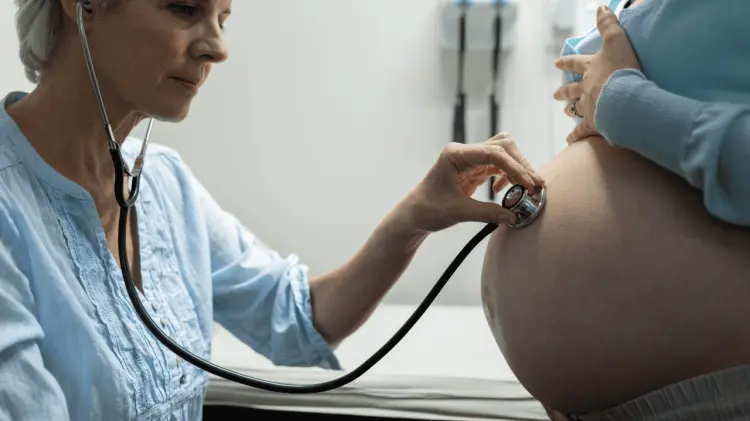 En Sonora hubo 15 muertes maternas en 2024. (Foto: Ilustrativa/EXPRESO)