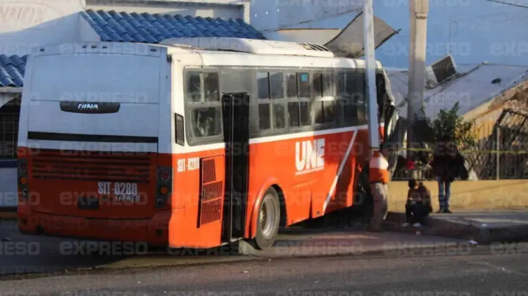 El accidente ocurrió en la avenida Ángel García Aburto y de la Reforma. (Foto: Jorge Flores/EXPRESO)