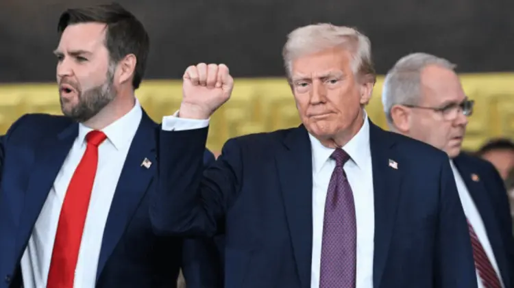 Casi dos horas de discurso tuvo Trump en el Congreso. (Foto: Especial)