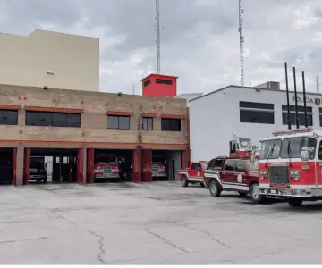 Bomberos darán curso de defensa personal a mujeres