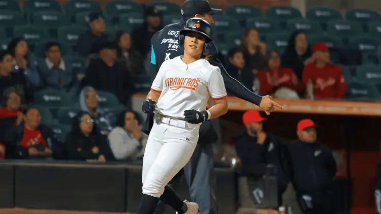 Aún queda una serie para Naranjeras en su primera temporada de LMS. (Foto: Naranjeros)