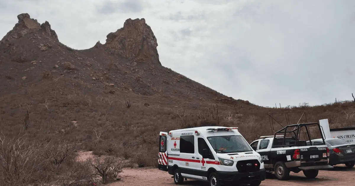 Senderista sufre lesión en ambos tobillos al descender el Tetakawi