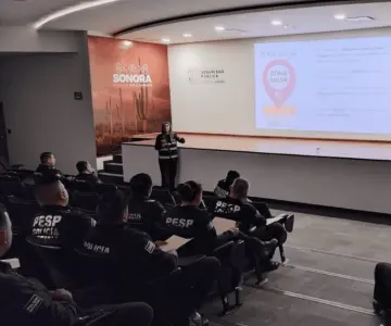 Capacitan a policías en prevención de violencia familiar y de género