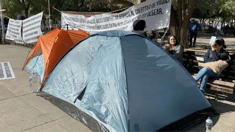 Las manifestantes instalaron casas de campaña, en las que han pasado los días. (ESPECIAL/EXPRESO)