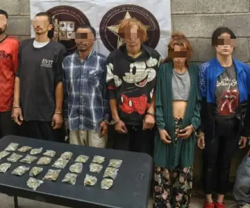 Detienen a ocho personas tras cateo en colonia Paseo de Palmas
