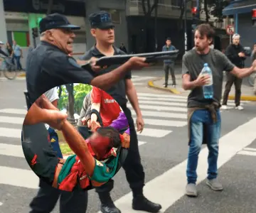 Protestas en Argentina: enfrentamientos dejan más de 120 detenidos