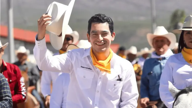 Gradillas se dirigía a una reunión donde promocionaría el turismo en Sonora. (Foto:Especial/EXPRESO)