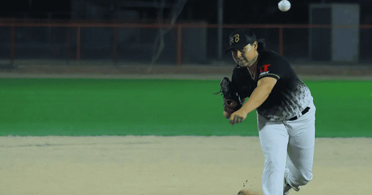 Hacienda Becerril detiene a los Búhos en la Liga del Sol