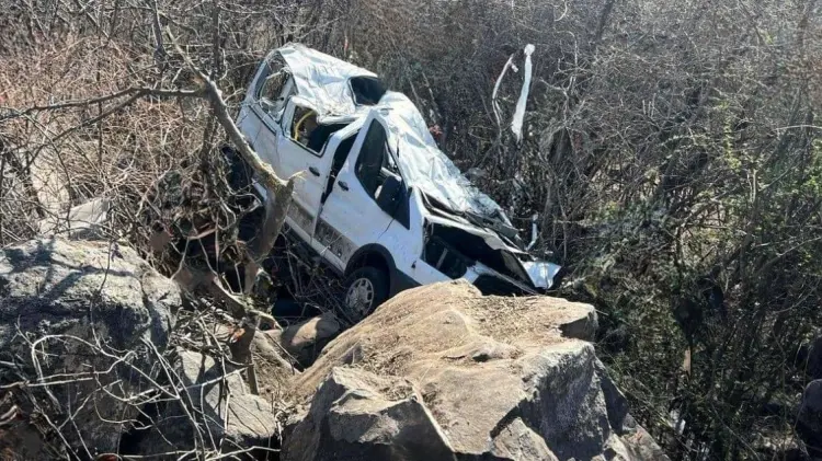 El conductor perdió el control presuntamente por la ponchadura de una llanta. (Foto: Especial)