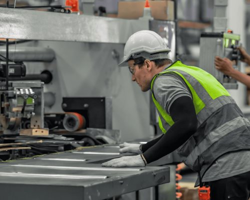 Manufactura mexicana se estanca y Estados Unidos presume efecto Trump