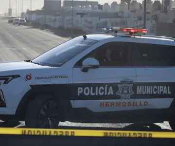 Enfrentamiento deja un policía y dos presuntos delincuentes heridos en Hermosillo