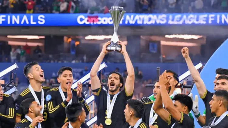 Raúl Jiménez anotó los cuatro goles de México en las finales de la NL. (Foto: Cortesía)