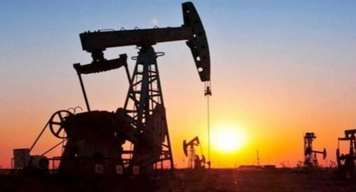 Trump impondrá arancel del 25% a países que compren petróleo venezolano