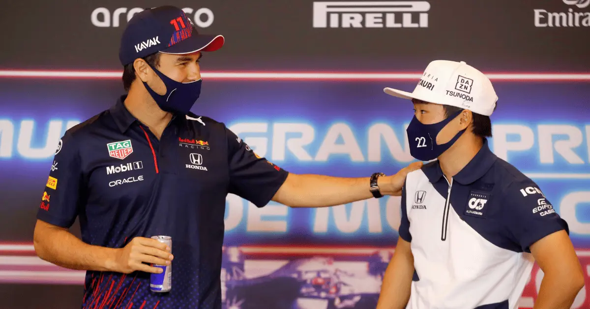 Advierten a Tsunoda el riesgo de correr para Red Bull, incluido Checo Pérez