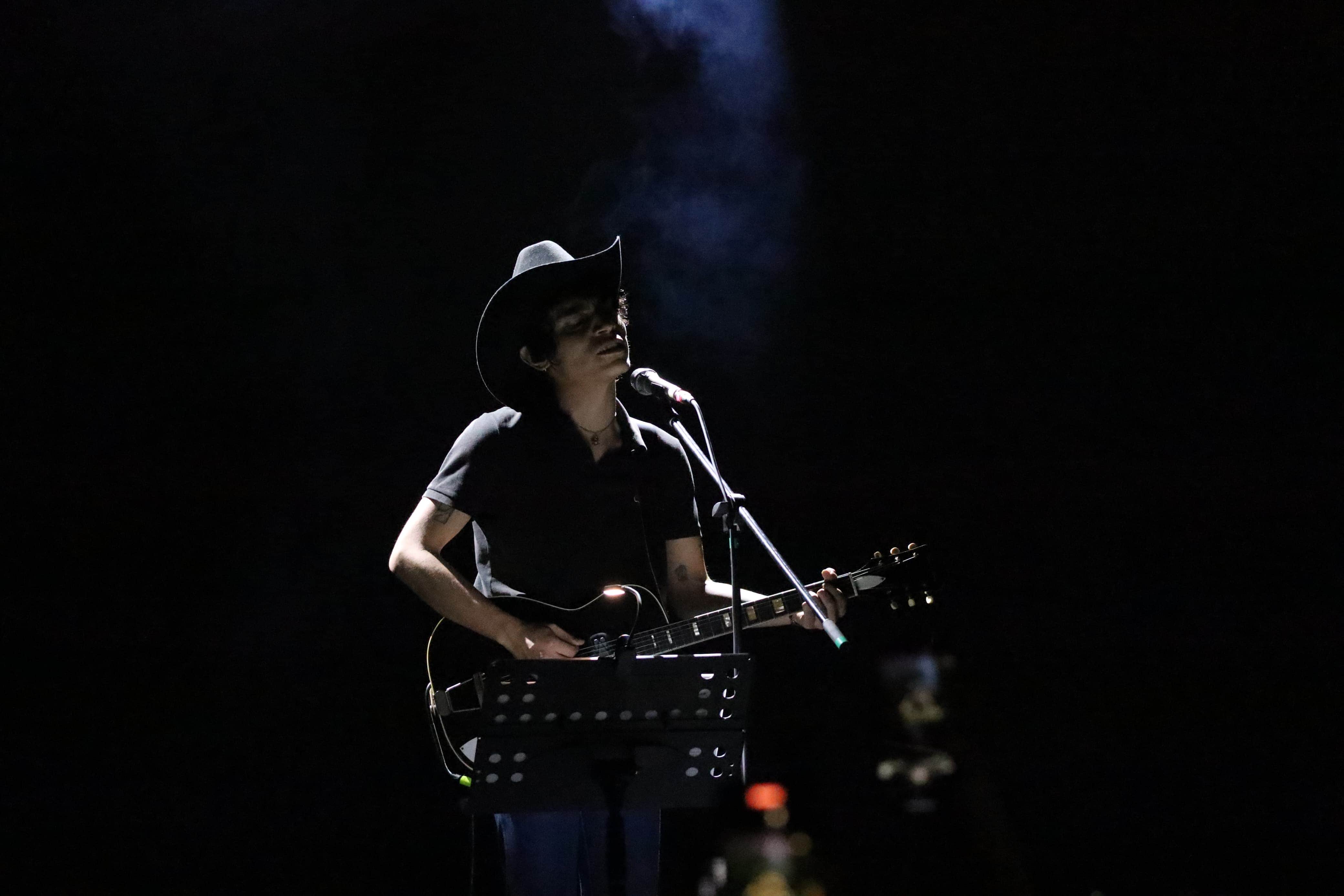 Envuelve la nube de Ed Maverick a Hermosillo en Festival Humano