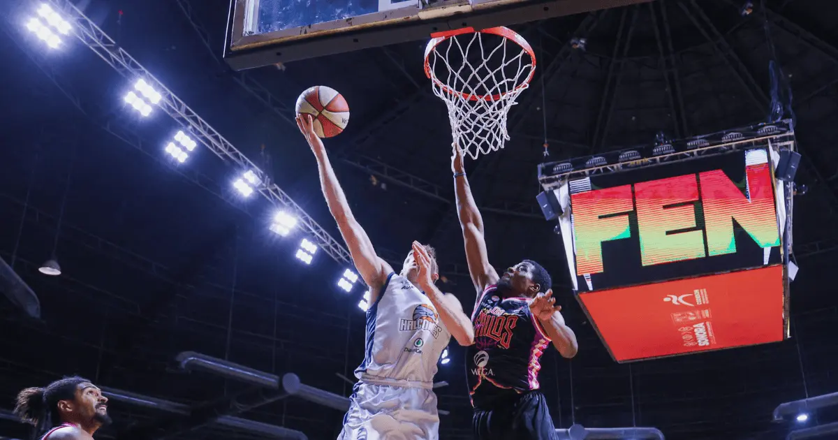Obregón aplasta a Hermosillo con 94-75 y divide la serie en la Arena Sonora