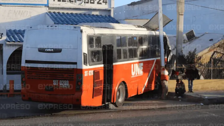 La aseguradora ya entregó los primeros 78 mil pesos. (Foto: Jorge Flores/EXPRESO)