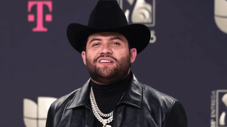 El sonorense ya no interpretará el género que lo catapultó a la fama. (FOTO: ESPECIAL / EXPRESO)