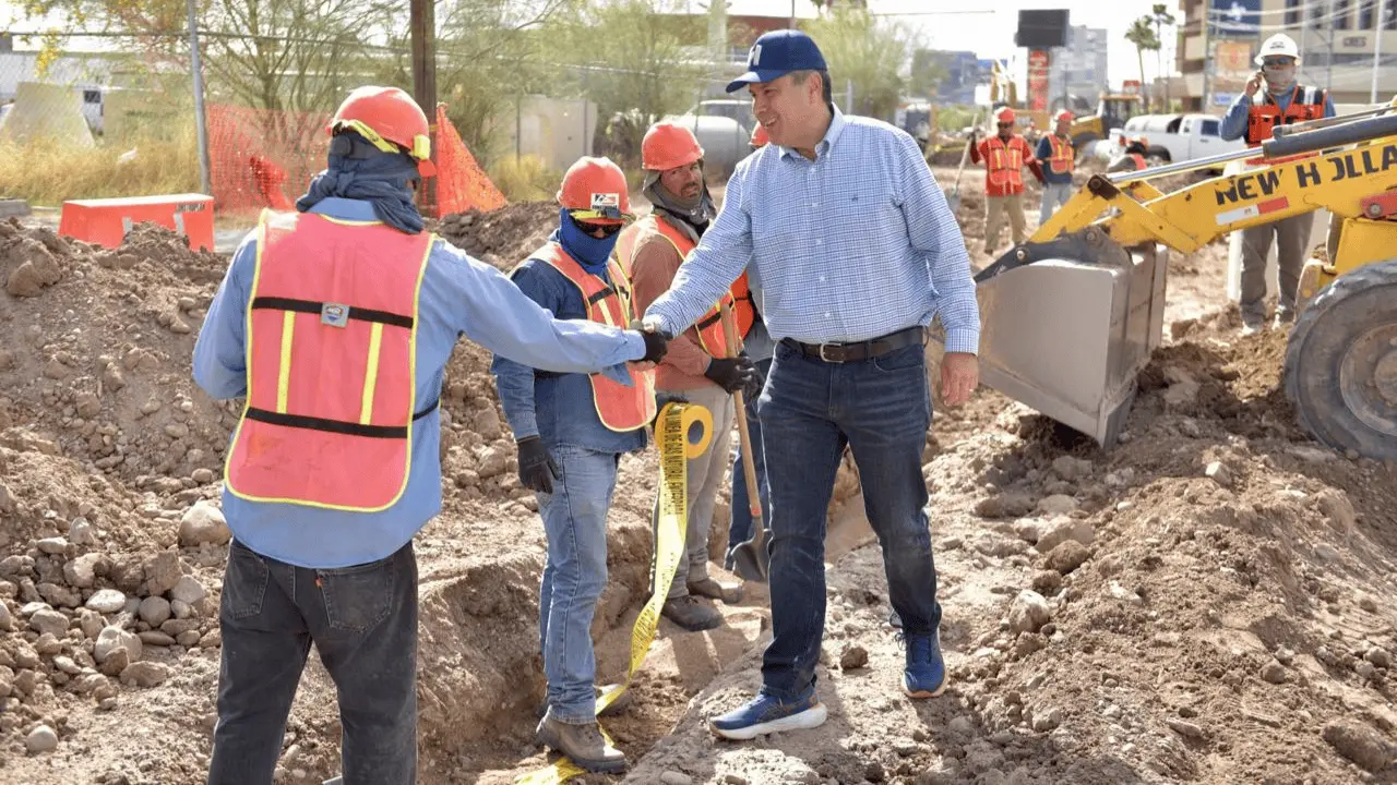 Paso a desnivel de Colosio y Solidaridad avanza a buen ritmo: Astiazarán