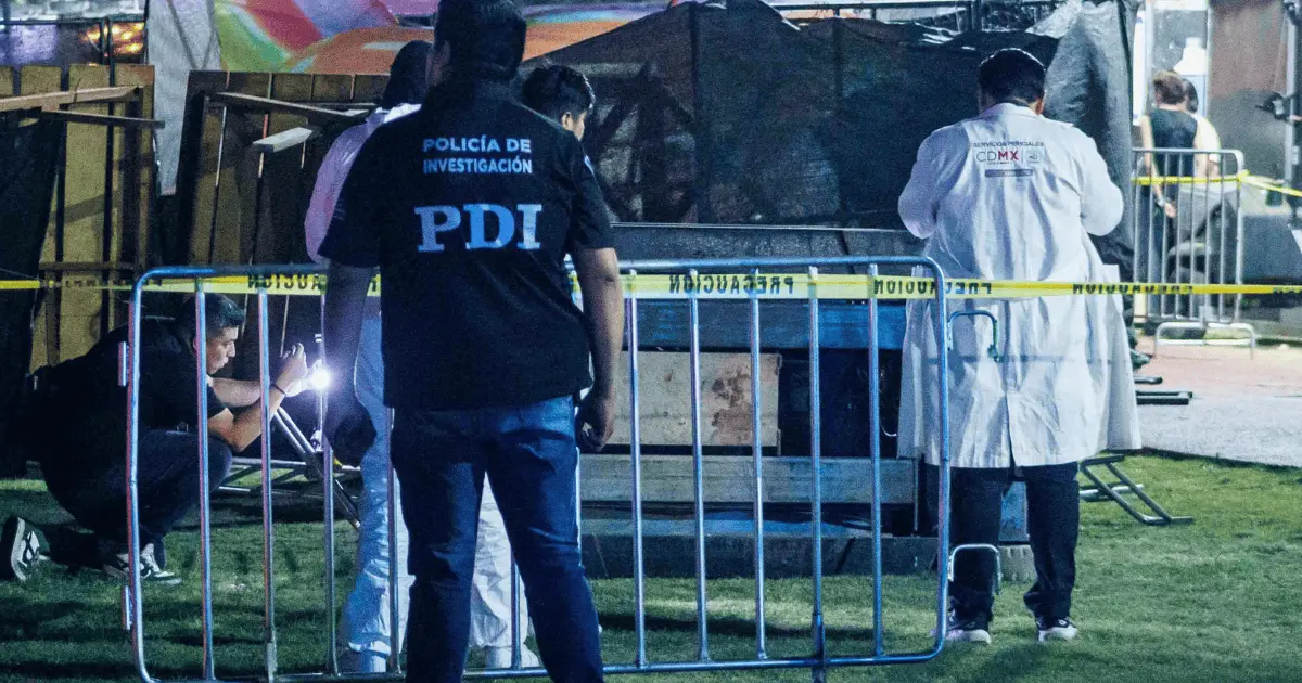 Mueren dos en festival AXE Ceremonia por caída de estructura metálica