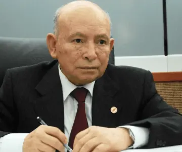 Reportan hospitalizado exgobernador Manuel Cavazos días después de polémica