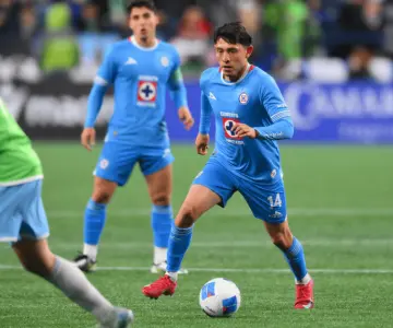 Cruz Azul en la Carrera por el Título de la Liga MX 2024-2025: Predicciones y Análisis