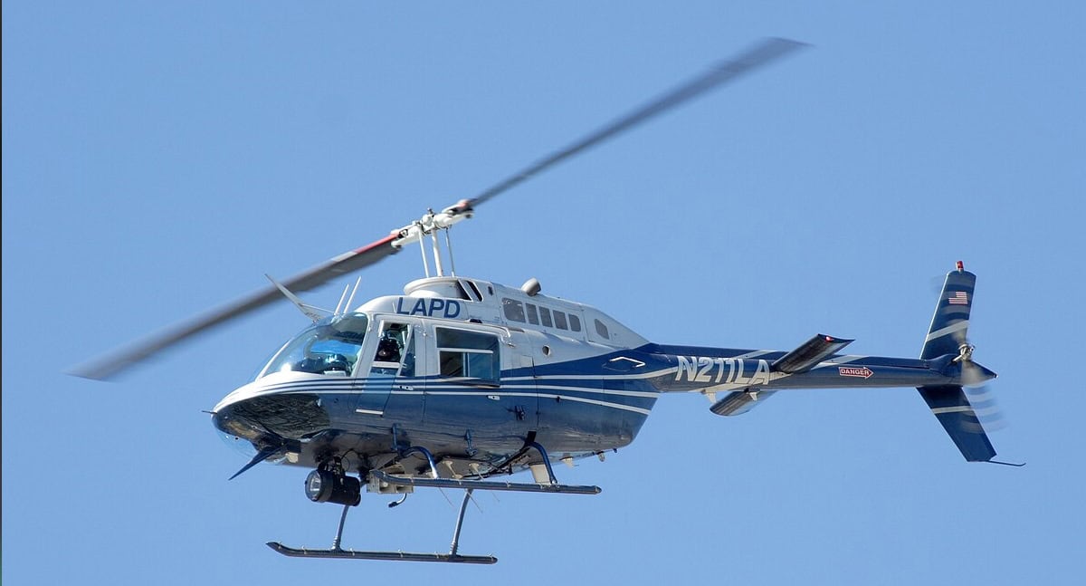 Helicóptero se estrella en el Río Hudson con al menos 4 personas a bordo
