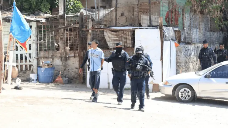 La Policía Municipal realizó un operativo especial en la zona oriente. (Foto: Ramón Munguía/EXPRESO)