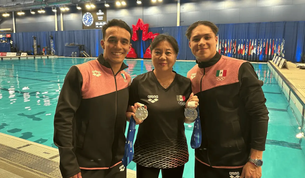 Osmar Olvera y Juan Celaya ganan medalla de plata en Mundial de clavados