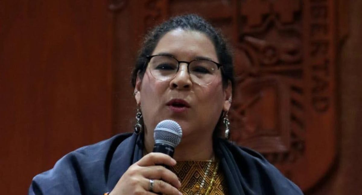 Encaran a la ministra Lenia Batres en Universidad de Guadalajara