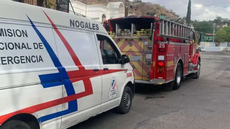 Mujer de 84 años es trasladada al hospital por intoxicación. (Foto: Especial / EXPRESO)