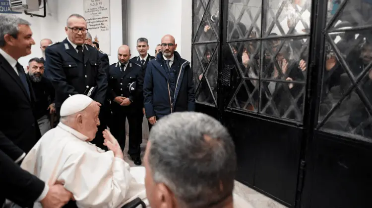 Su visita no había sido confirmada previamente por la Santa Sede. (Foto: Especial/EXPRESO)