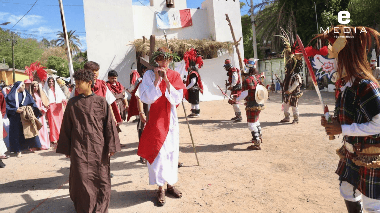 Con Viacrucis, la fe católica unió las comunidades de El Mariachi