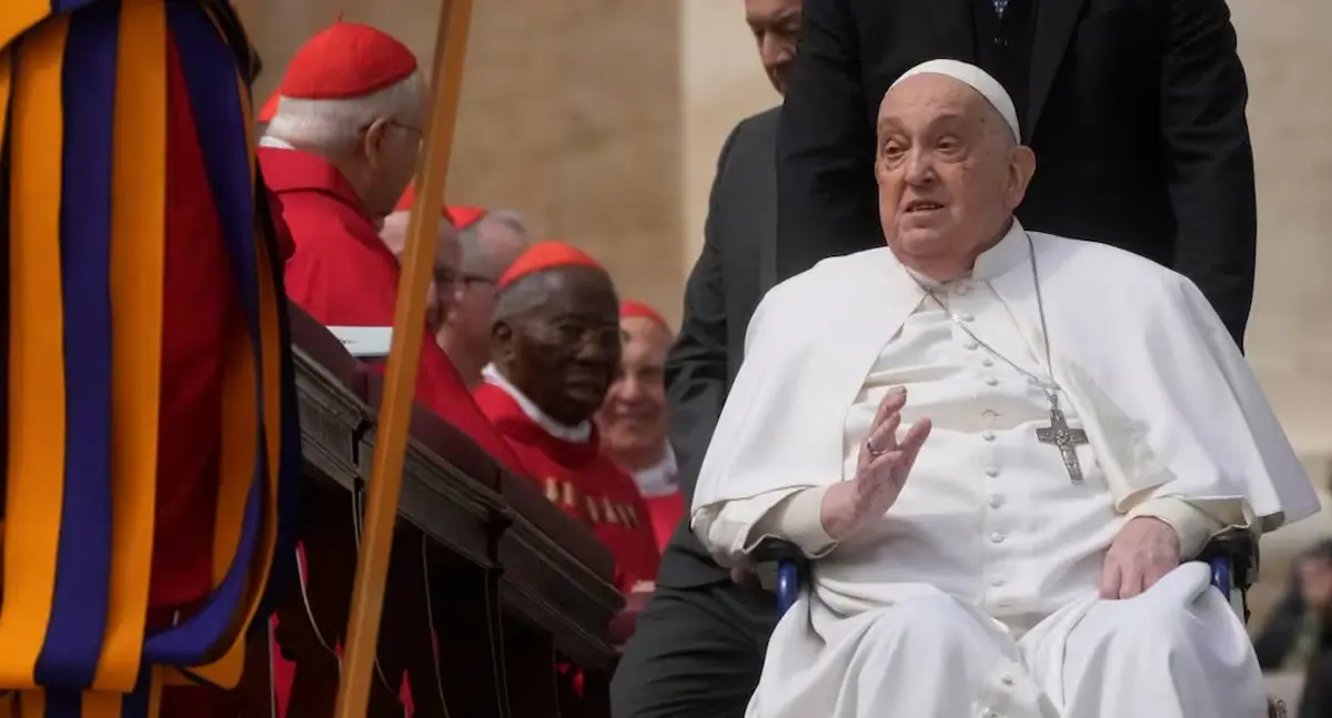 Papa Francisco reaparece en Sábado de Gloria