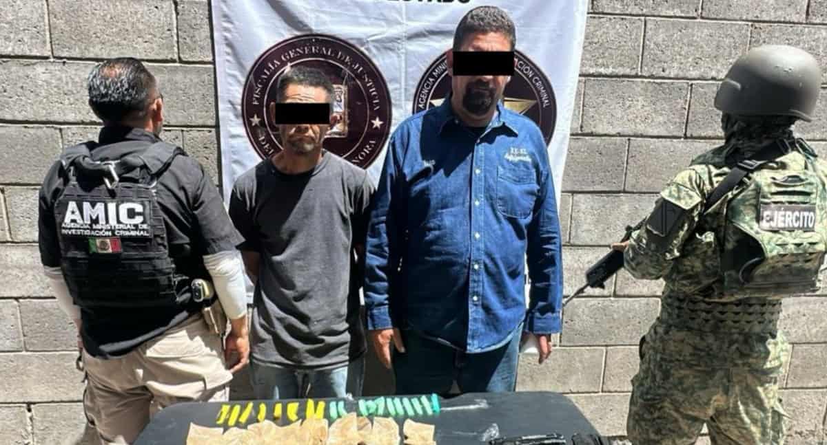 AMIC y Sedena incautan droga y armas en la Pimentel; hay dos detenidos