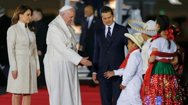 Francisco visitó México en 2016 y fue recibido por el entonces presidente Peña Nieto. (Cortesía)