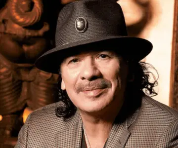 Carlos Santana abandona el hospital; se encuentra en recuperación en Texas