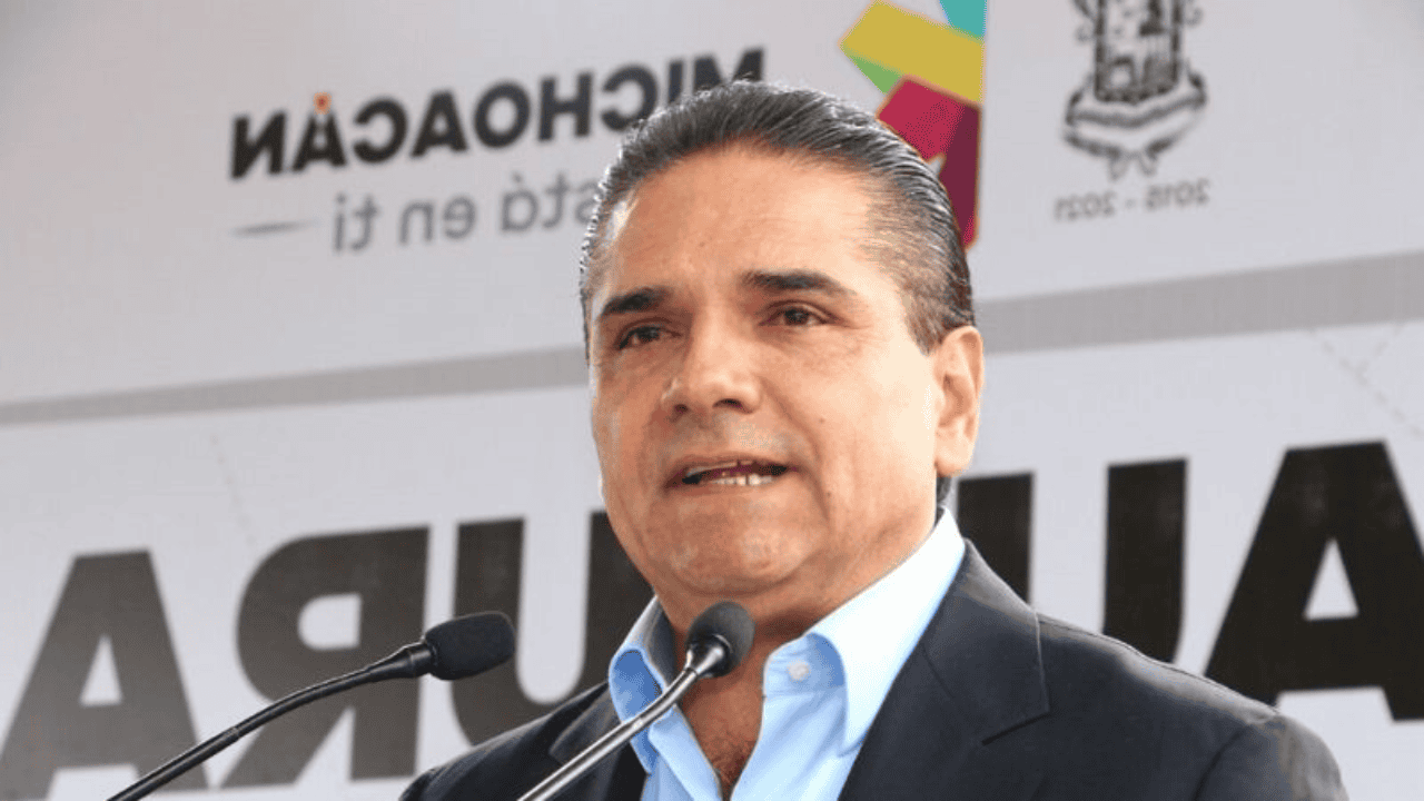 Suspenden orden de captura contra Silvano Aureoles