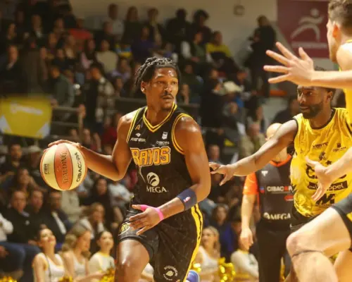 Caballeros se imponen 88-80 a Rayos de Hermosillo en inicio de la serie