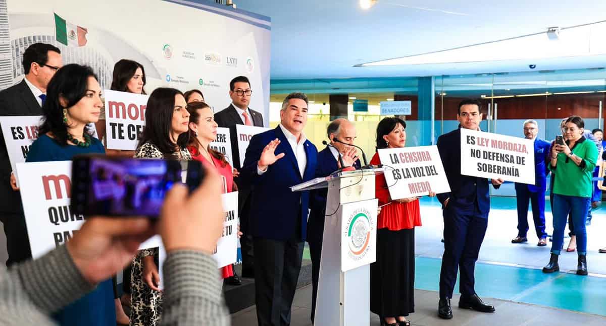 PAN y PRI acusan censura por Nueva Ley de Telecomunicaciones