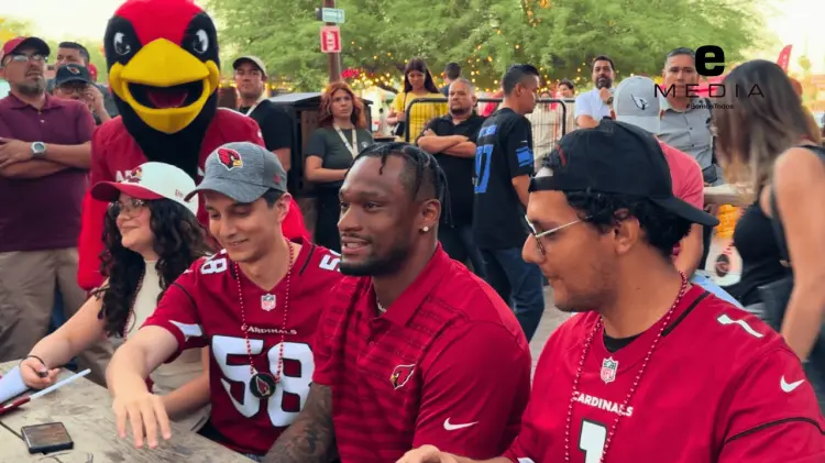 Mack Wilson Sr. convivió con aficionados en Parque La Ruina de Hermosillo. (Foto: Especial/EXPRESO)