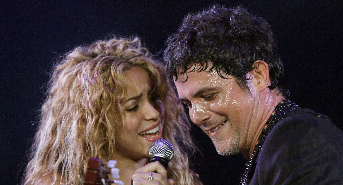 Shakira y Alejandro Sanz cantarán juntos La Tortura en Charlotte