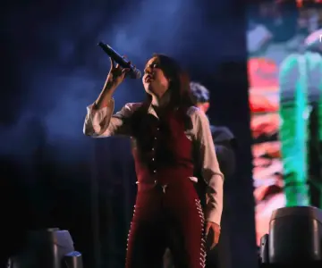 Majo Aguilar revive el alma ranchera en la Explanada de las Estrellas