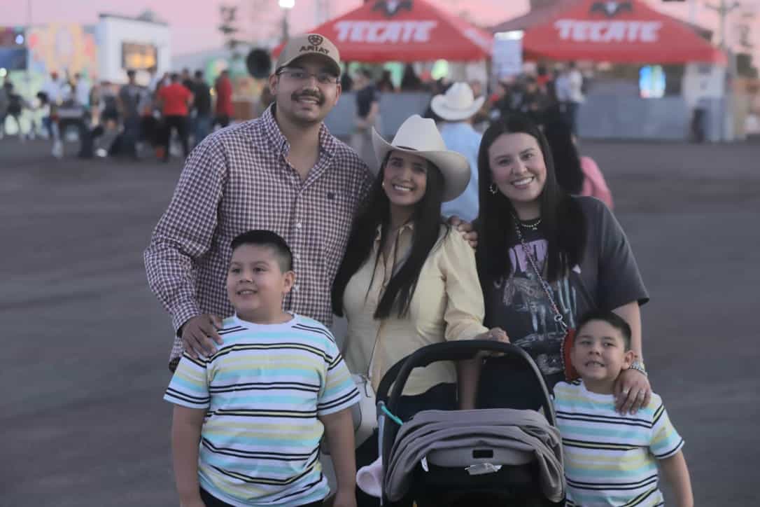 Disfrutan del segundo día de la ExpoGan Sonora 2025