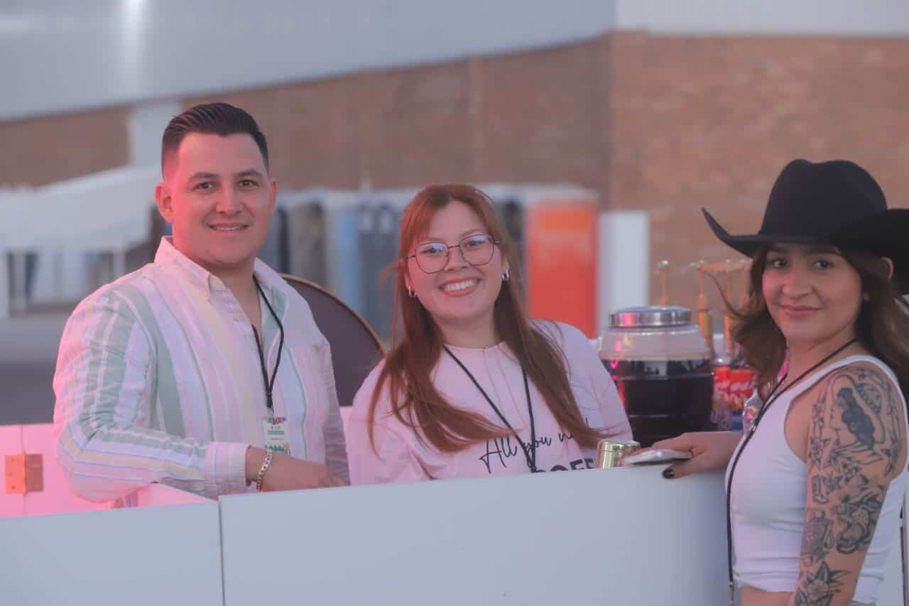 Disfrutan del segundo día de la ExpoGan Sonora 2025
