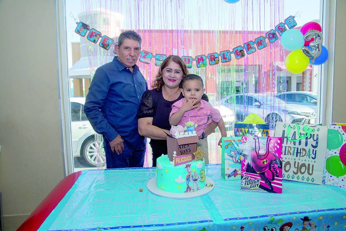 ¡Feliz cumpleaños Liam Alexander!
