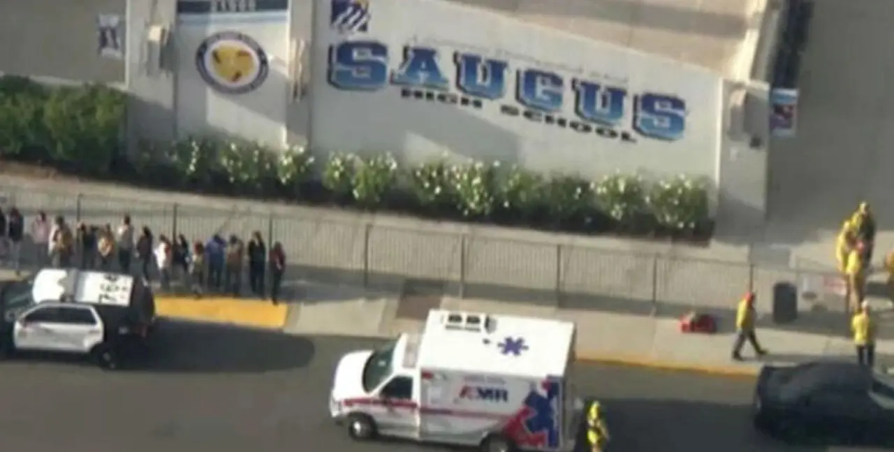 Tiroteo en colegio de California deja dos mujeres heridas